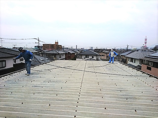 折板屋根高水圧洗浄１ 20170313_R